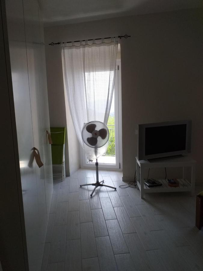 فيلا Casa Di Vecchio Borgo سارزانا المظهر الخارجي الصورة